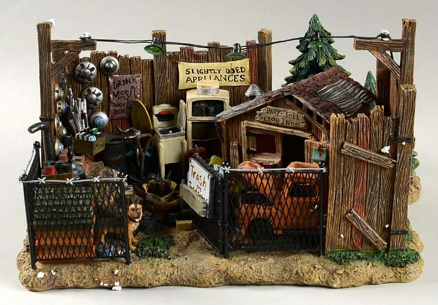 General Village Accessories Village Junkyard - Boxed by Department 56-1