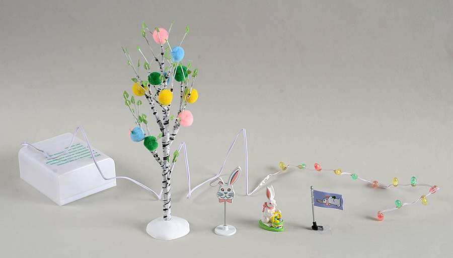 General Village Accessories Easter Decorating Set - Boxed by Department 56-1