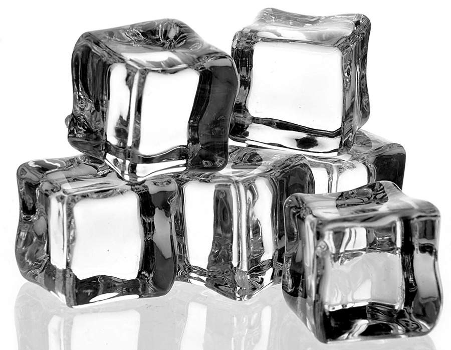 General Village Accessories Real Acrylic Ice-Small Bag/6 - No Box 525 by Department 56-1