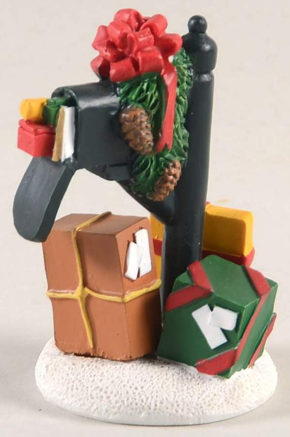 General Village Accessories Mistletoe Farm Mailbox - With Box Bx870 by Department 56-1