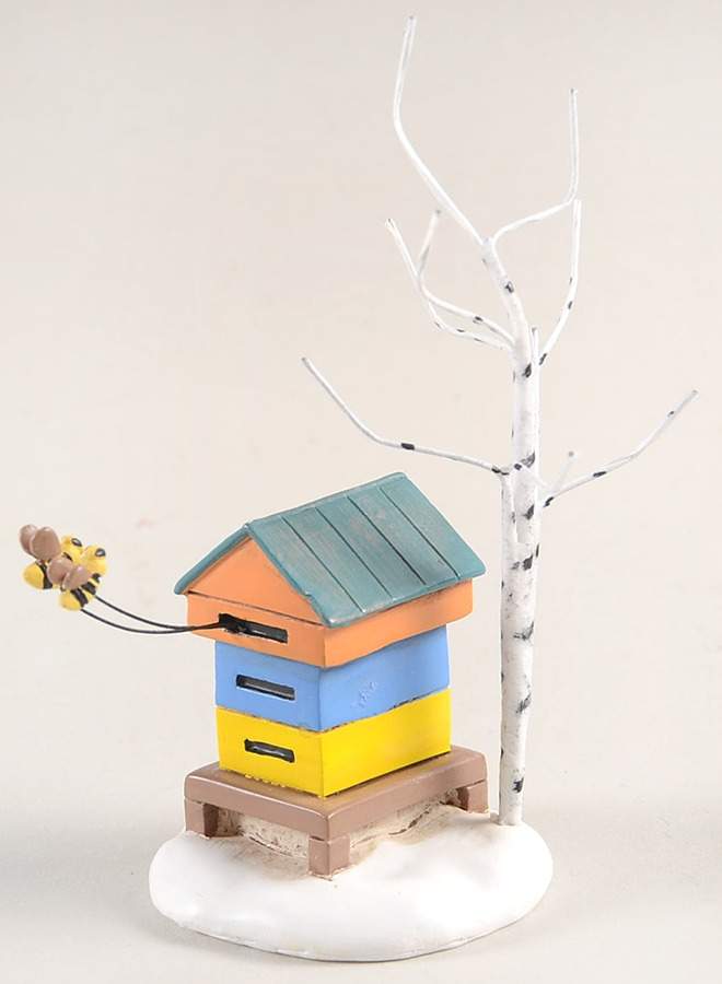General Village Accessories Mistletoe Farm Beehive - With Box Bx872 by Department 56-1