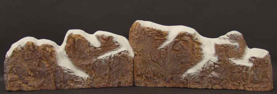 General Village Accessories Mountain Backdrop - Boxed by Department 56-1