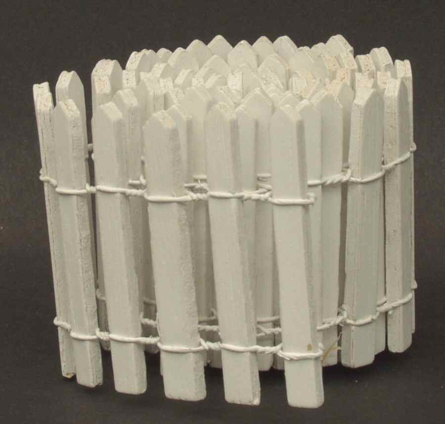 General Village Accessories Snow Fence White - Boxed by Department 56-1