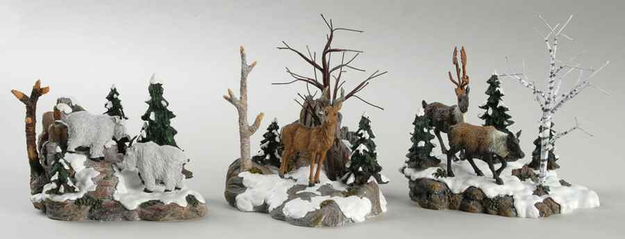 General Village Accessories Woodland Animals At Cliff Edge - Bx361 With Box by Department 56-1