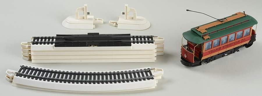 General Animated Accessories Streetcar Set Of 10 - Boxed by Department 56-1