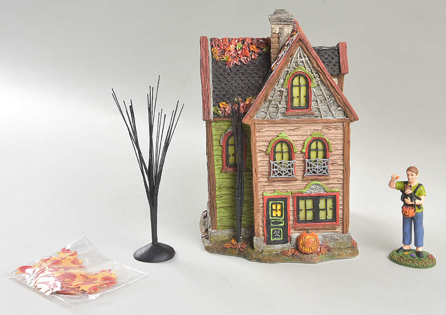 Snow Village Halloween Halloween Spider House - With Box by Department 56-1