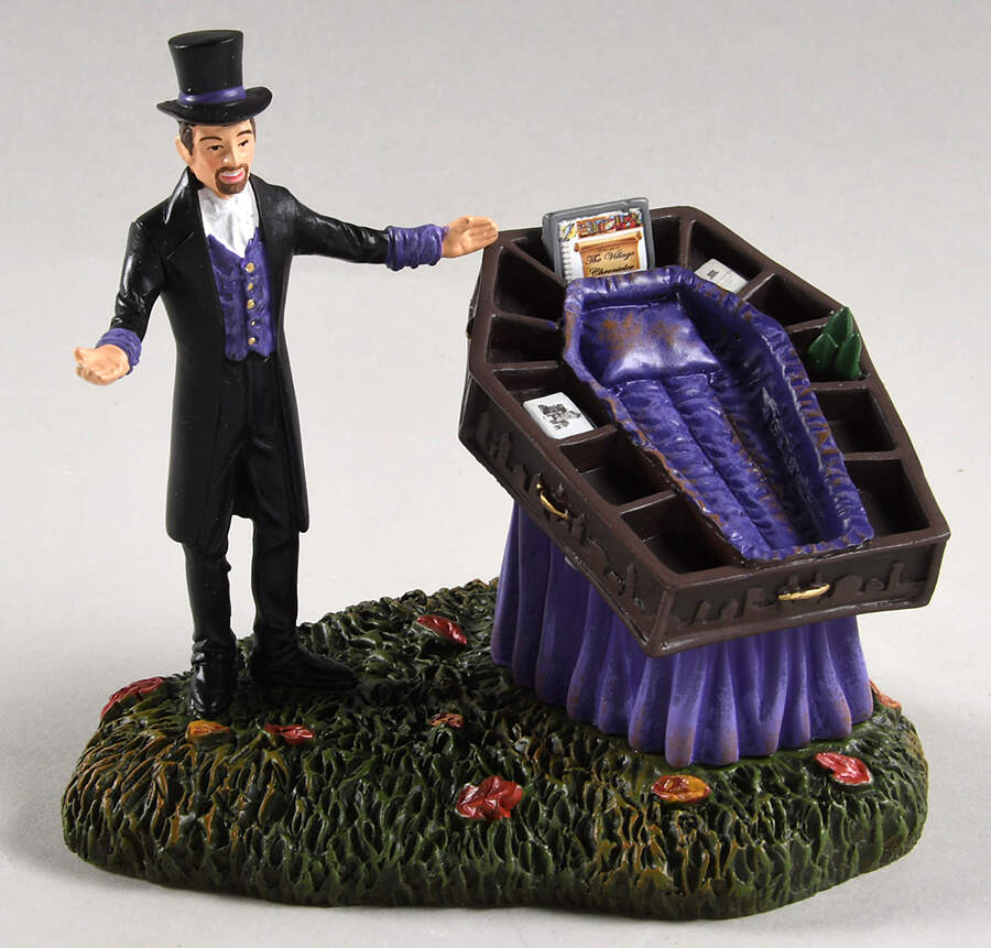 Snow Village Halloween You Can Take It With You! - With Box Bx762 by Department 56-1