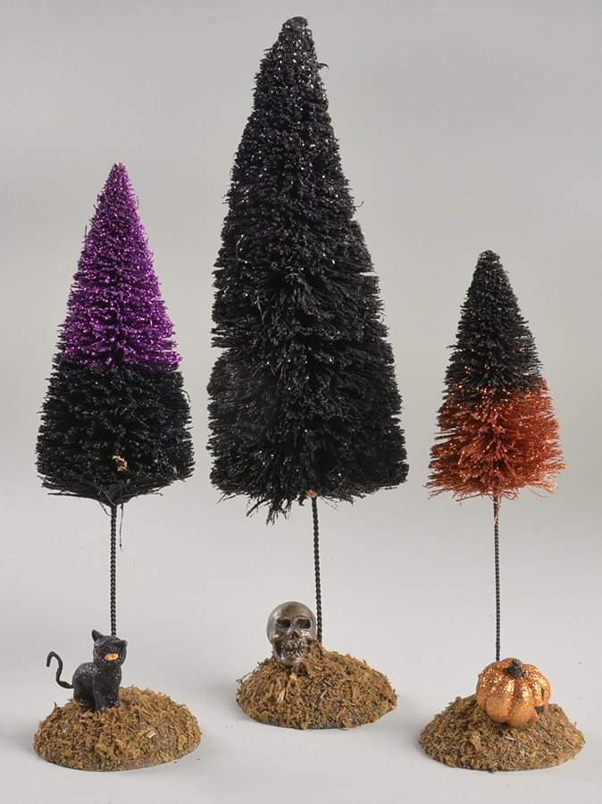 Snow Village Halloween Festive Halloween Sisals - No Box by Department 56-1
