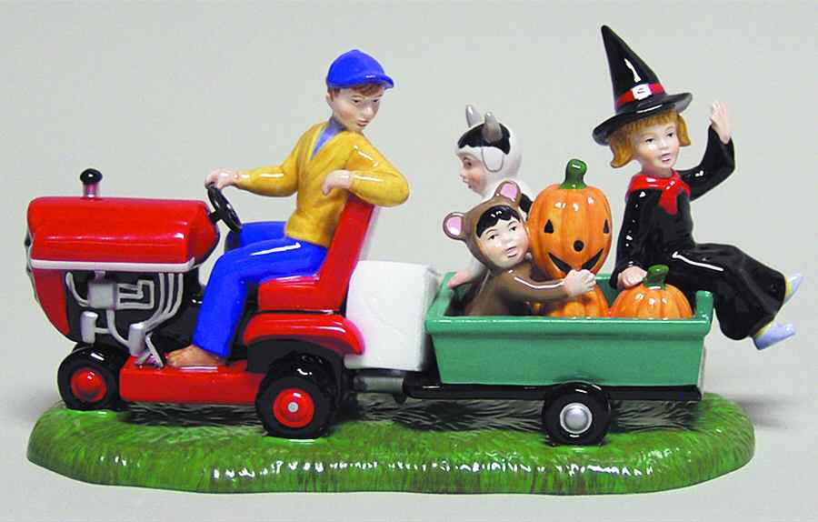 Snow Village Halloween Gathering Pumpkins - Boxed by Department 56-1