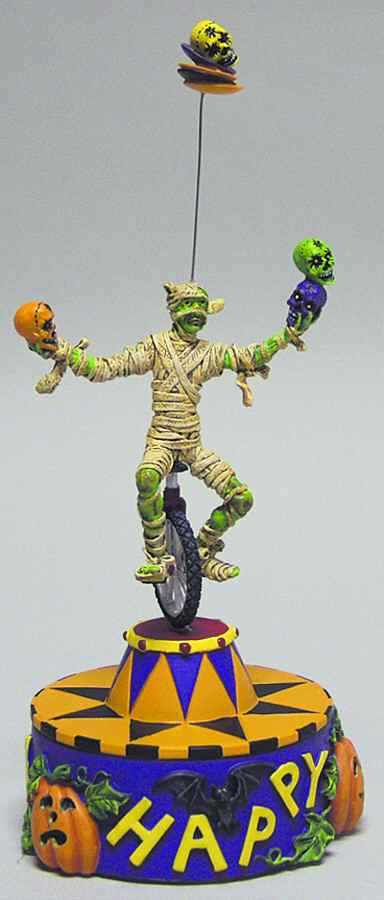 Snow Village Halloween Mummy Mischief - Boxed by Department 56-1