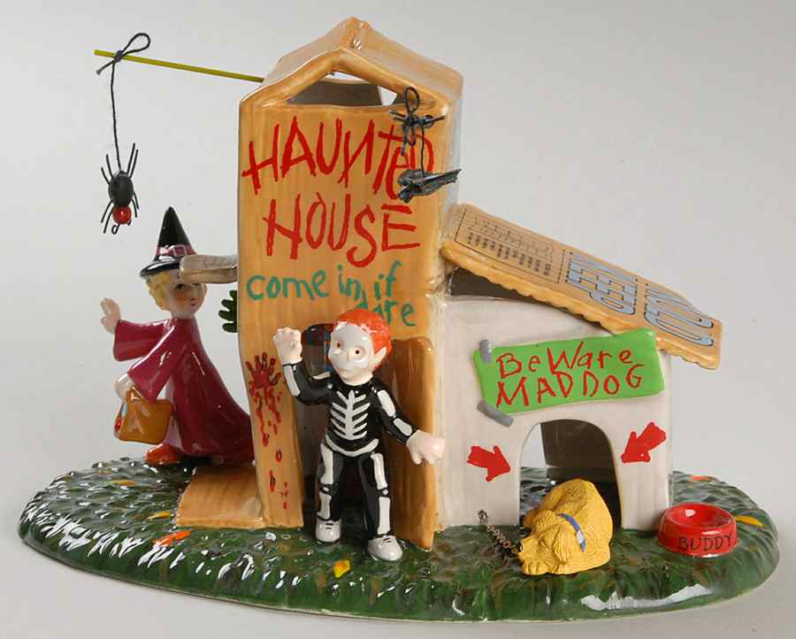 Snow Village Halloween Come In If You Dare - Boxed by Department 56-1