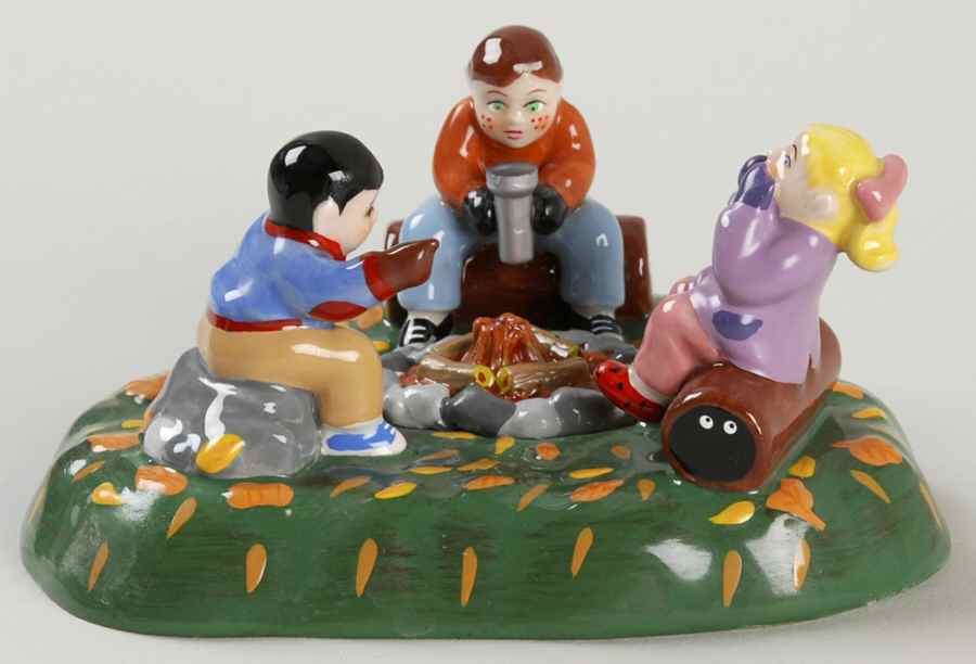 Snow Village Halloween Campfire Scary Stories - Boxed by Department 56-1