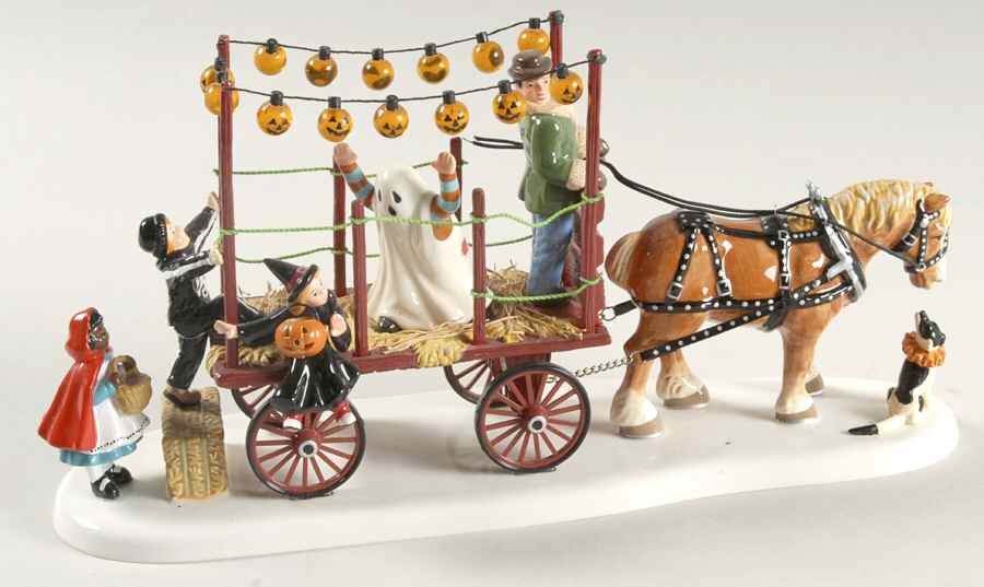 Snow Village Halloween Halloween Hayride - Boxed by Department 56-1