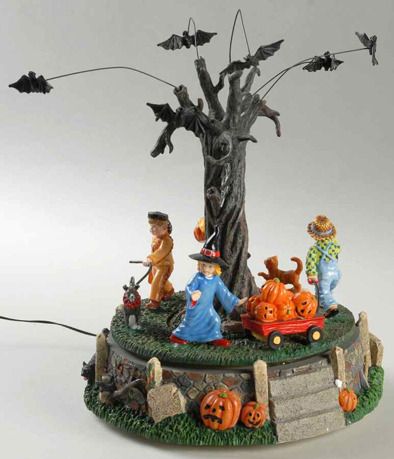 Snow Village Halloween Costume Parade - Boxed by Department 56-1