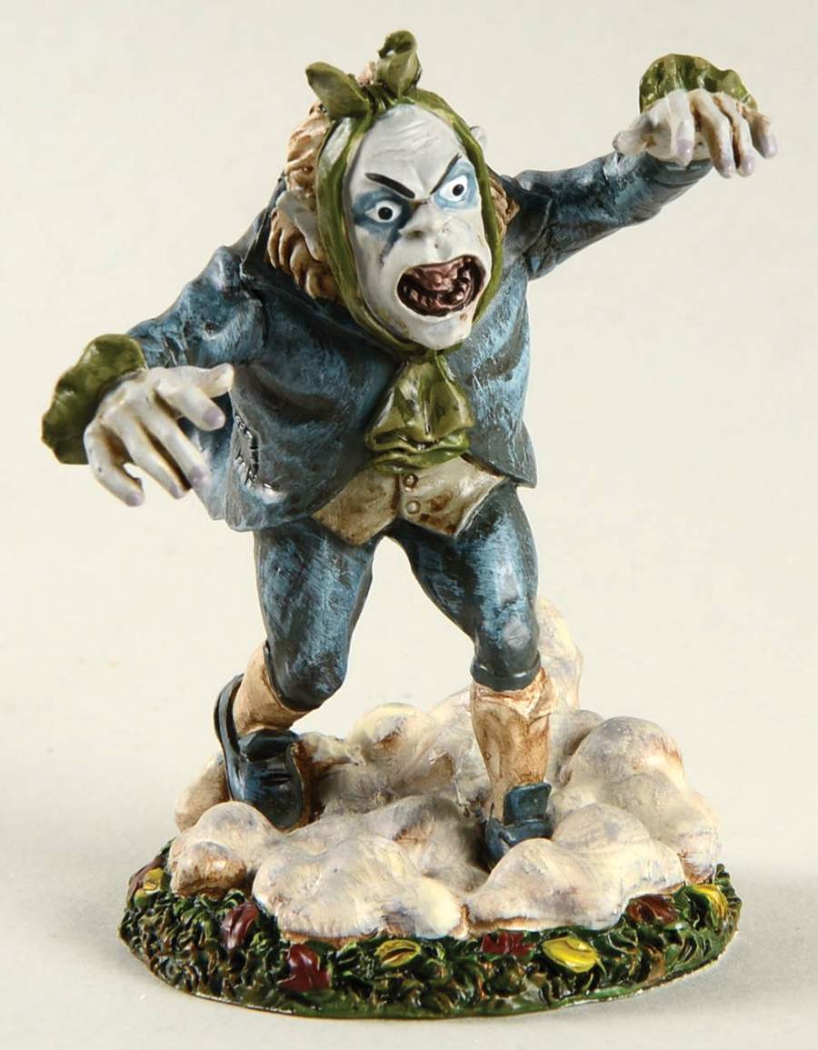 Snow Village Halloween Ghastly's Night Out - Boxed by Department 56-1