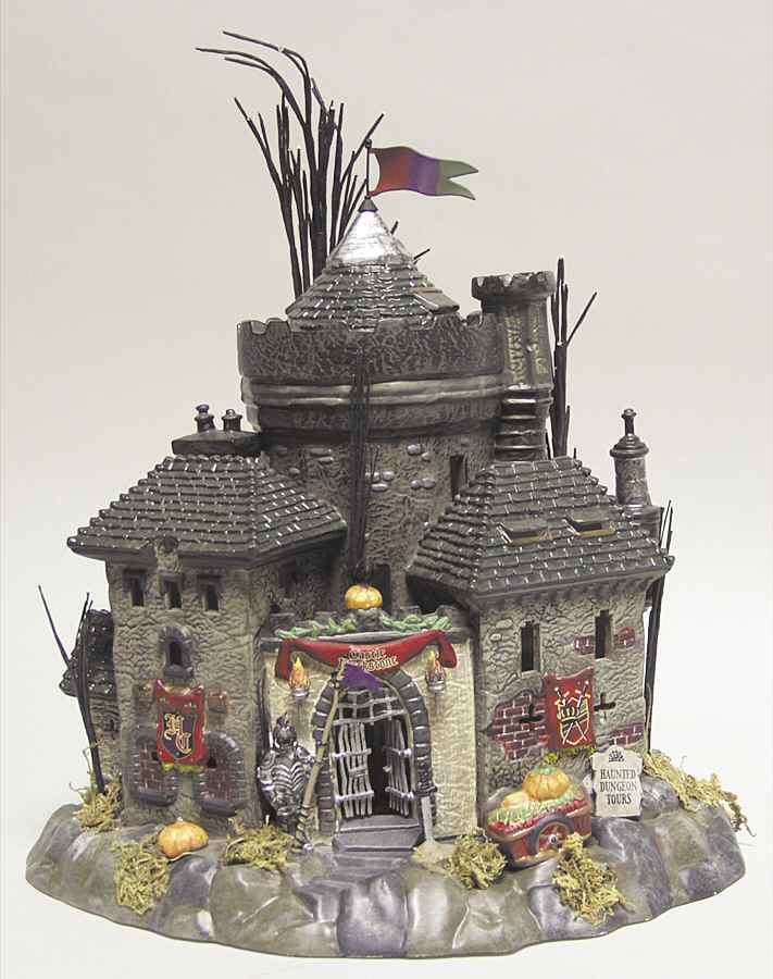 Snow Village Halloween Castle Blackstone - Boxed by Department 56-1