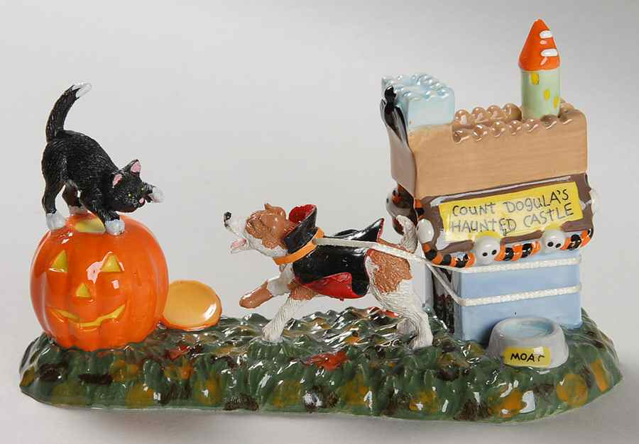 Snow Village Halloween Count Dogula - Boxed by Department 56-1