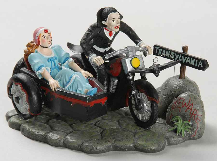 Snow Village Halloween Lady & The Vamp - With Box by Department 56-1