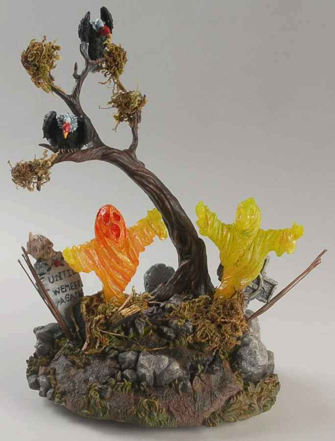 Snow Village Halloween Shaking Graveyard - Boxed by Department 56-1