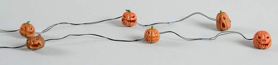 Snow Village Halloween Lit Jack-O-Lanterns - Boxed by Department 56-1