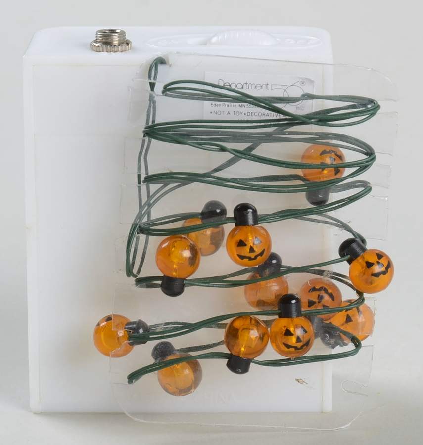 Snow Village Halloween String Of 12 Pumpkin Lights - Boxed by Department 56-1