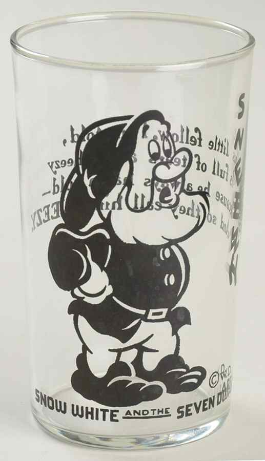 Snow White and the Seven Dwarfs (Glasses) Sneezy-Black - No Box by Disney-1