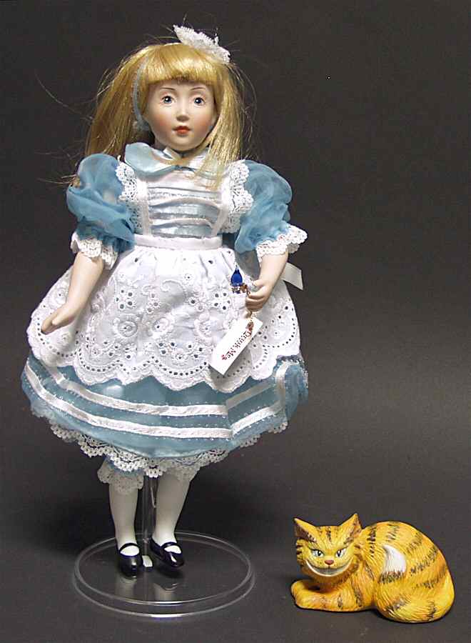 Storybook Doll Collection Alice In Wonderland - No Box by Danbury Mint-1