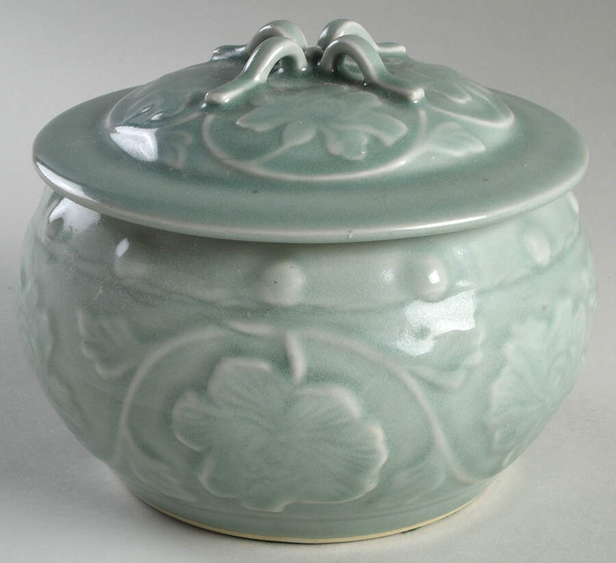 Celadon Giftware 7" Covered Jar - No Box by Dynasty Gallery-1