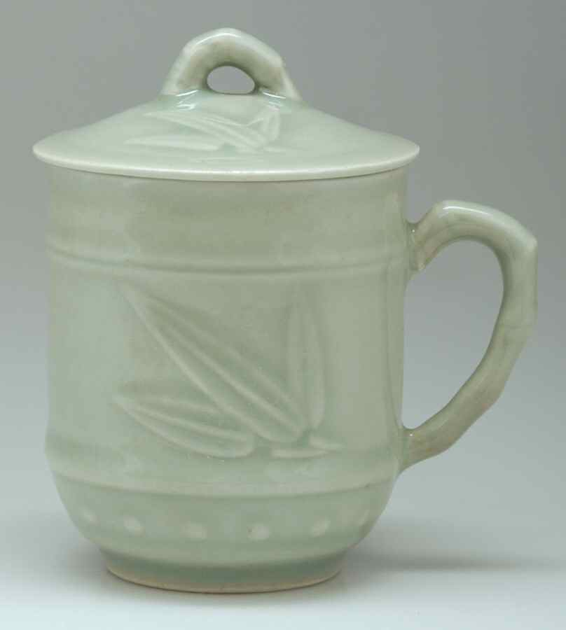 Celadon Giftware Bamboo Mug With Cover - No Box by Dynasty Gallery-1
