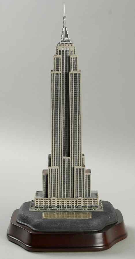 Danbury Mint Figurine Empire State Building - Boxed by Danbury Mint-1
