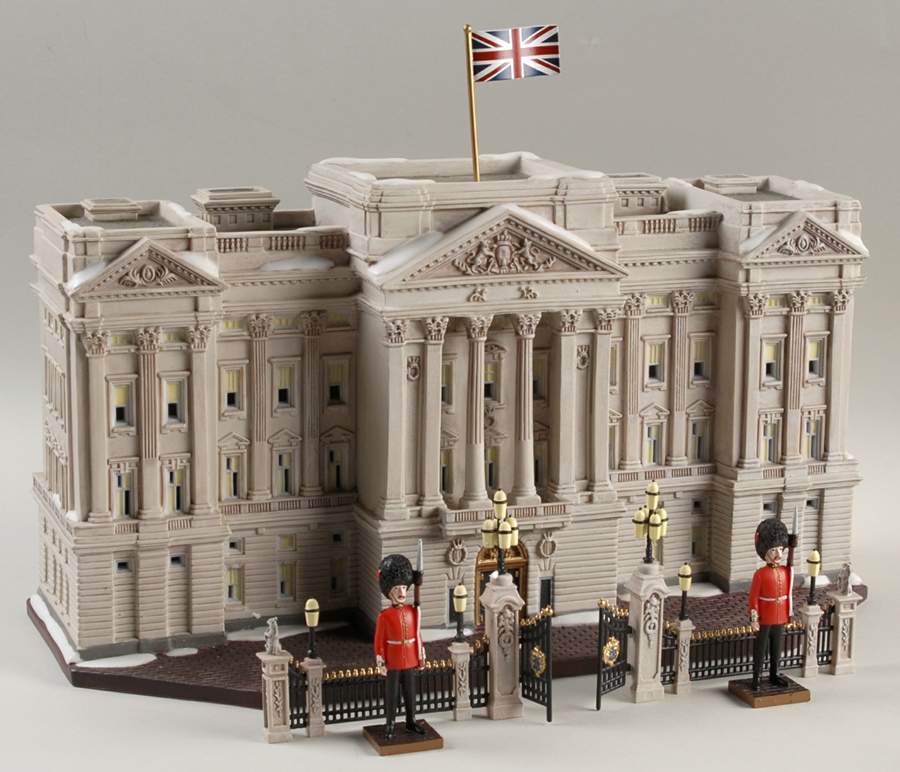 Historical Landmark Series Buckingham Palace - No Box by Department 56-1
