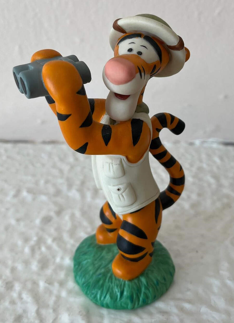 Disney Figurines Tigger With Binoculars - No Box by Disney-1