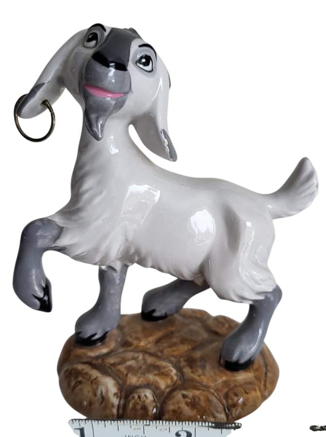 Disney Figurines Hunchback Of Notre Dame-Djali - No Box 159 by Disney-1