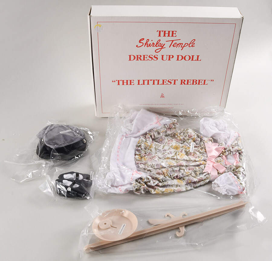 Shirley Temple Dress Up Doll The Littlest Rebel-Wardrobe - Boxed by Danbury Mint-1