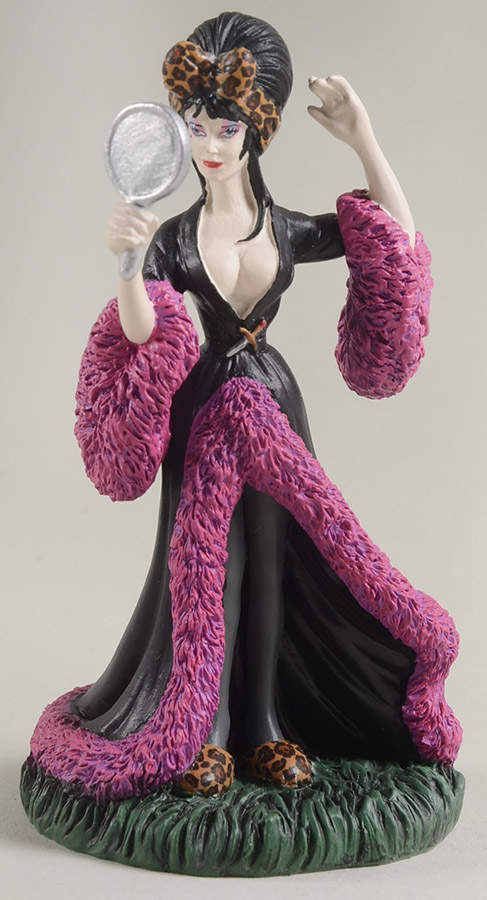 Hot Classics Elvira On Set - Boxed by Department 56-1