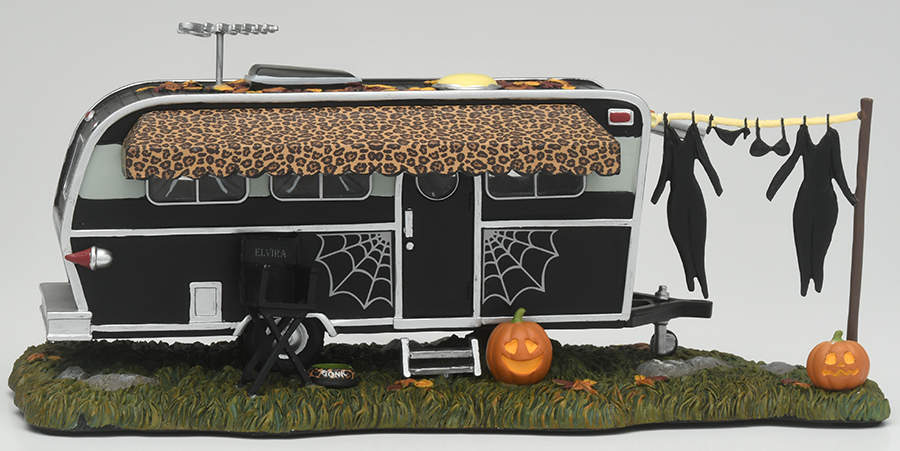 Hot Classics Elvira's Celebrity Trailer - Boxed by Department 56-1