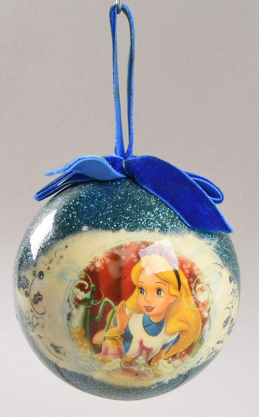 Disney Ornaments Alice In The Wonderland - No Box by Disney-1