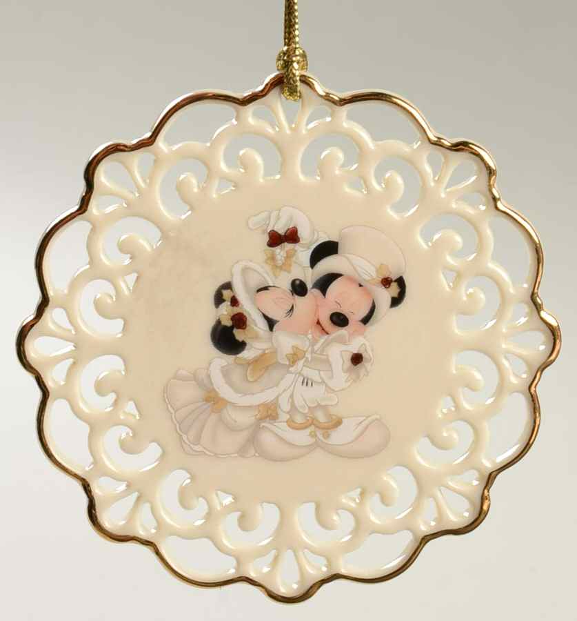 Disney Ornaments A Mistletoe Kiss - No Box by Disney-1