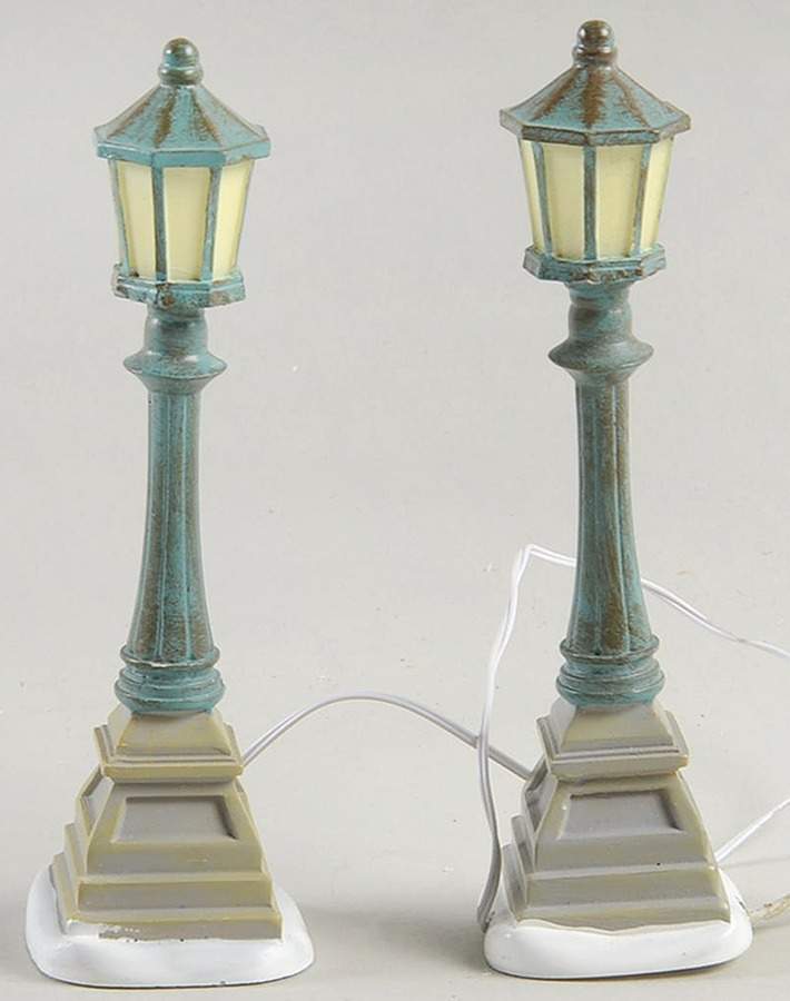 General Village Electrical Classic Christmas Street Lanterns - Boxed by Department 56-1