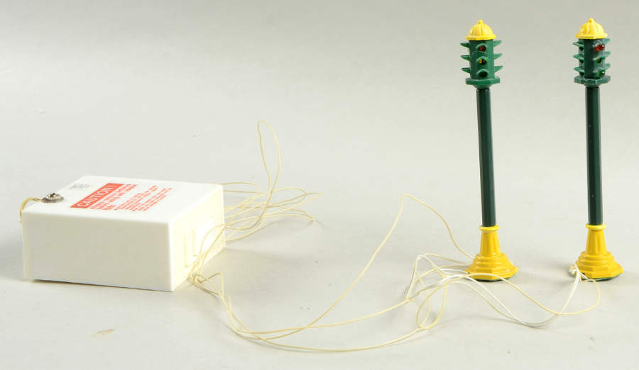 General Village Electrical Traffic Light - Boxed by Department 56-1
