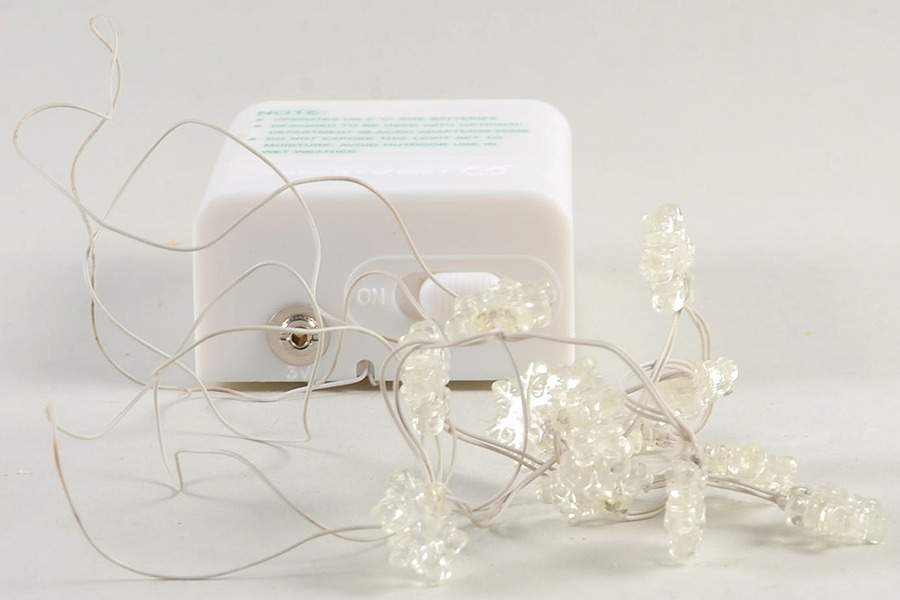 General Village Electrical String Of 12 Snowflake Lights - Boxed by Department 56-1