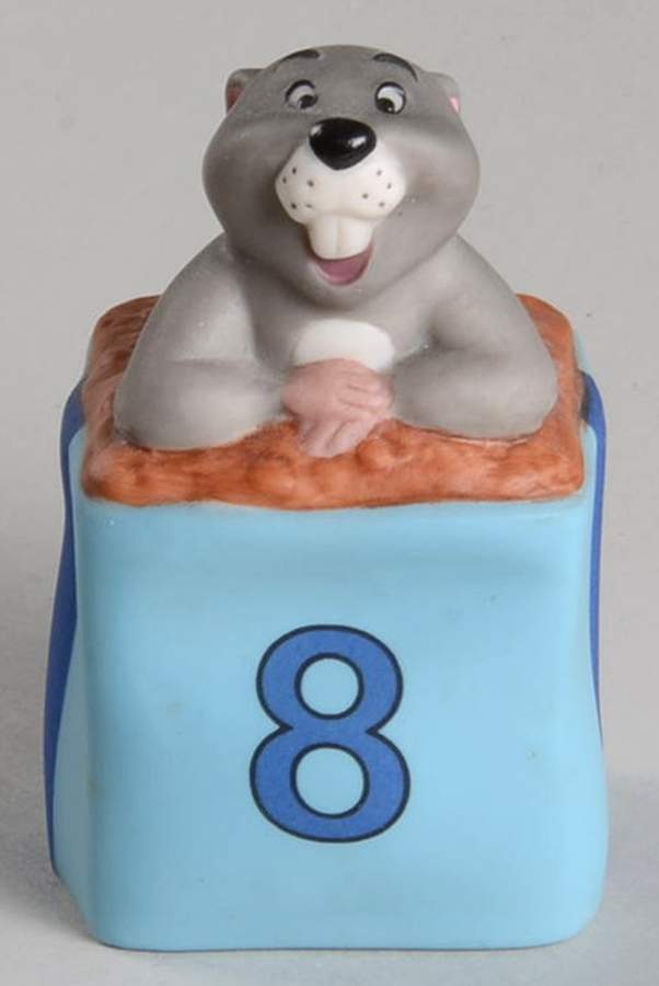 Pooh and Friends-Ages Eight Is For Discovering The World Near - No Box by Disney-1