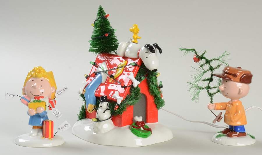 Peanuts Christmas A Very Snoopy Christmas - Boxed by Department 56-1