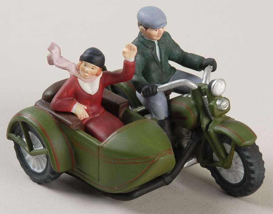 Harley Davidson 1930 Harley-Davidson Vl With Sidecar - With Box by Department 56-1