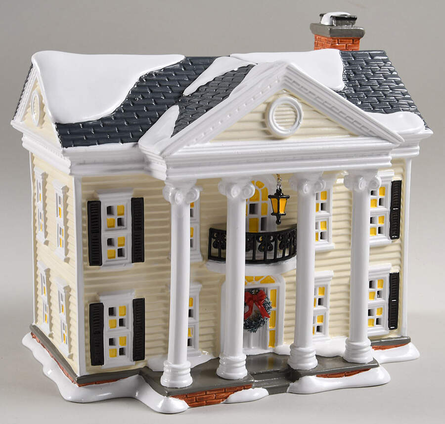 National Lampoon's Christmas Vacation Boss Shirley's House - Boxed by Department 56-1