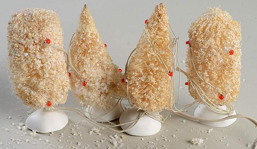 General Village Tree Accessories Twinkling Lit Shrubs White - No Box by Department 56-1