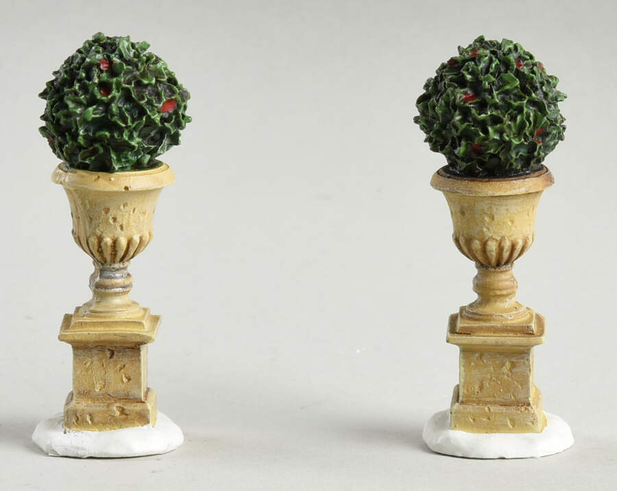 General Village Tree Accessories Tudor Gardens Holly Urns/ Set Of 2 - Boxed by Department 56-1