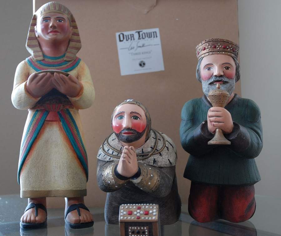 Our Town Nativity Set King 1 - No Box by Department 56-1
