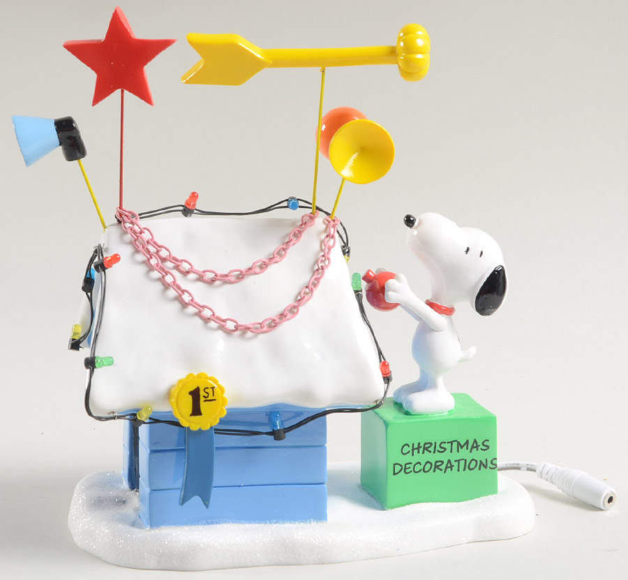 Peanuts Christmas Village Ribbon Winning Doghouse - Boxed by Department 56-1