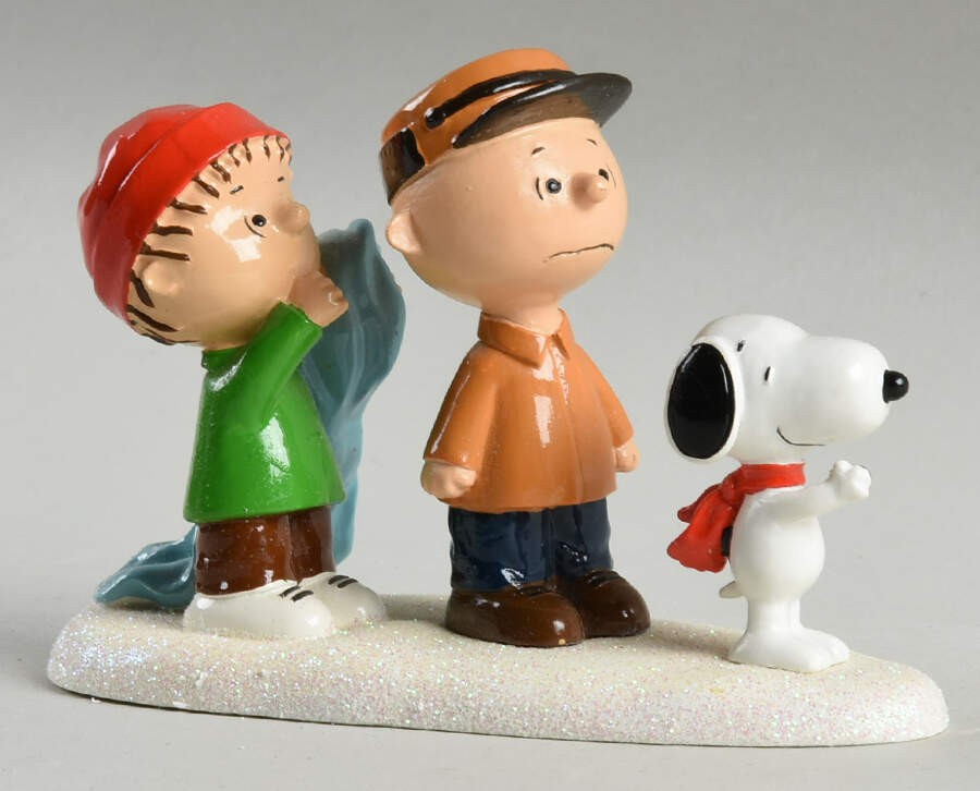 Peanuts Christmas Village One Beagle For The Show - Boxed by Department 56-1